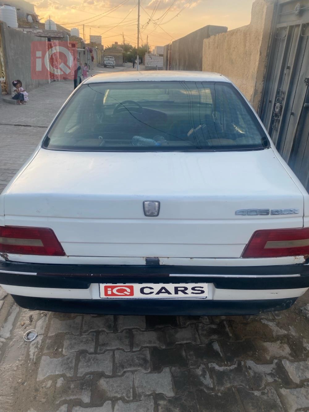 بيجو 405